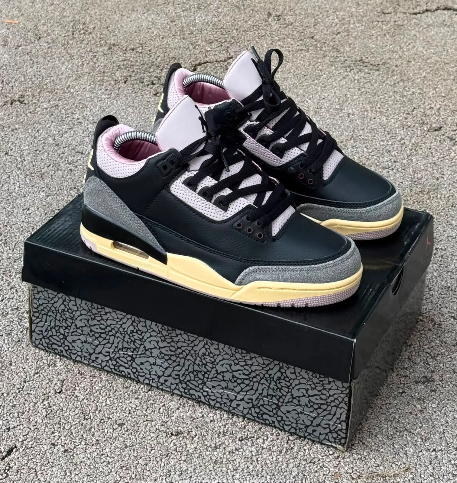 🙋‍♂️JORDAN RETRO 3 2