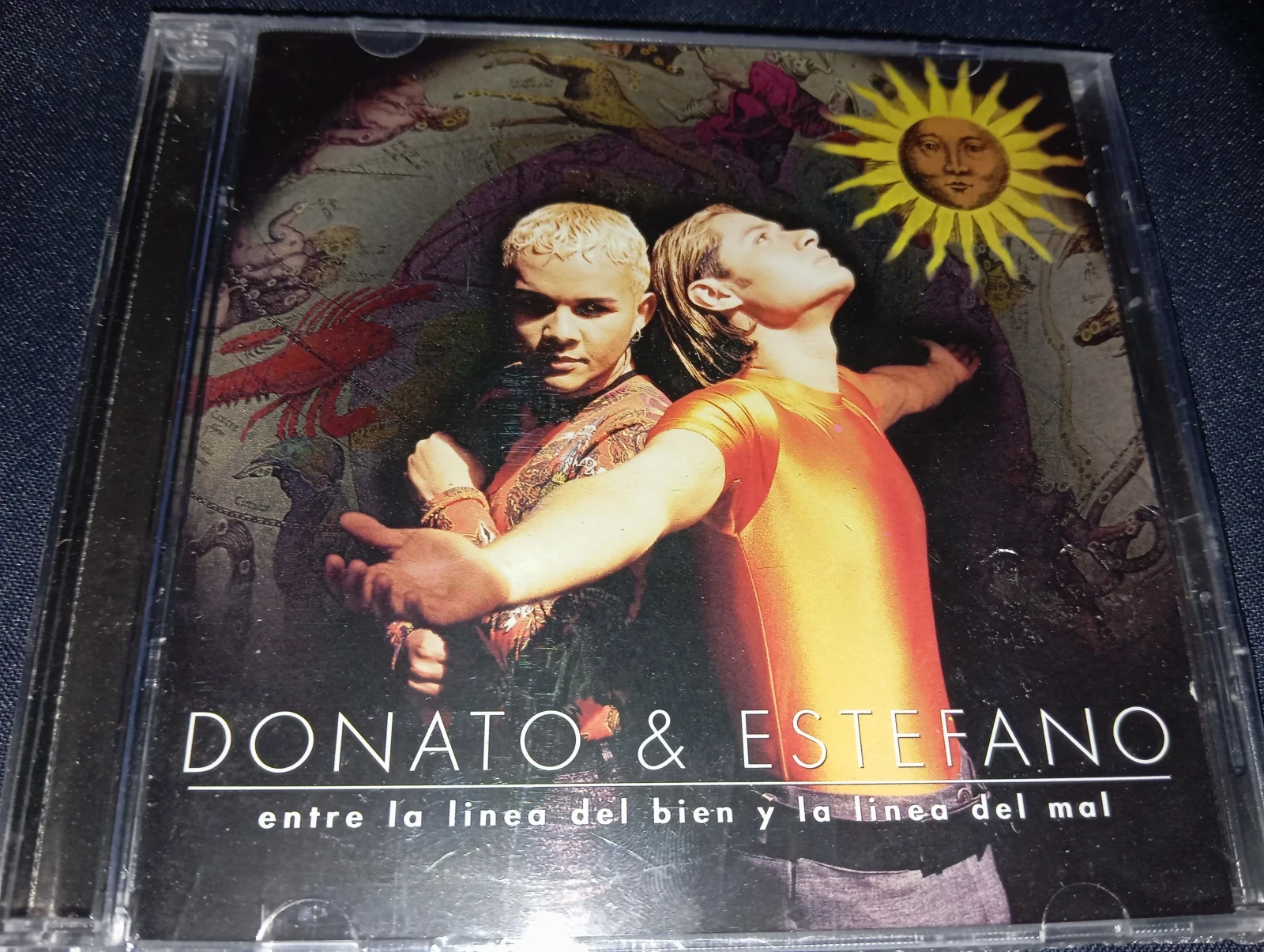 Donato & Estefano - Entre La Linea Del Bien Y La Linea Del Mal (MEXICO)