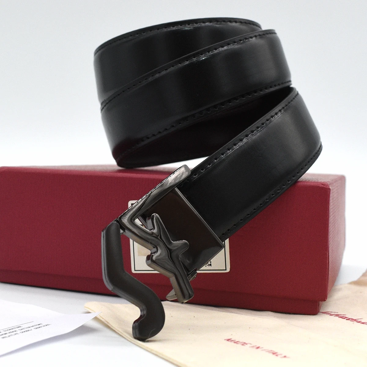 Cinturón Salvatore Ferragamo 8