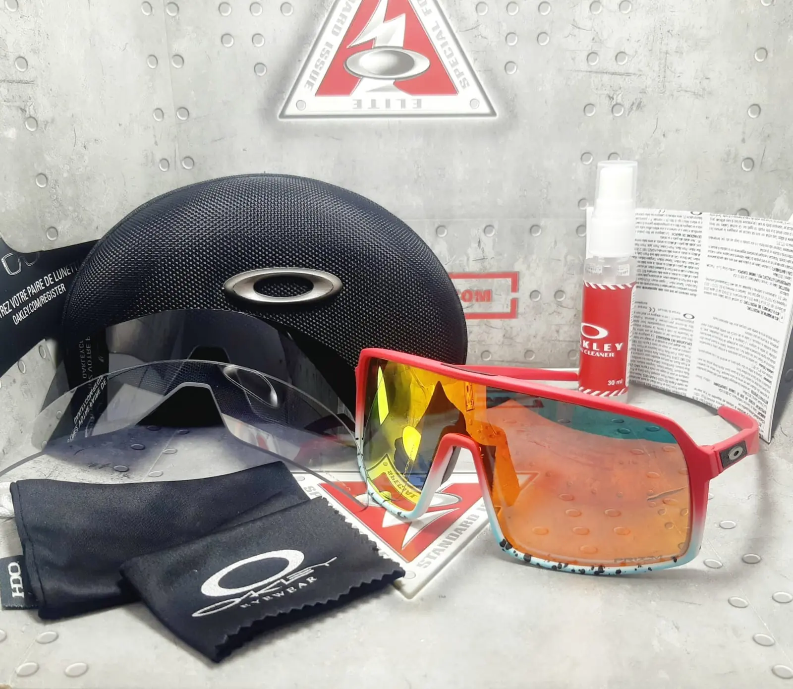 GAFAS OAKLEY SUTRO AAA  2