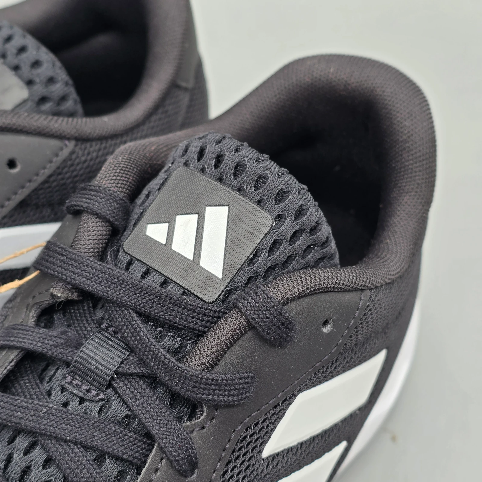ADIDAS AMPLIMOVE TRAINER 6