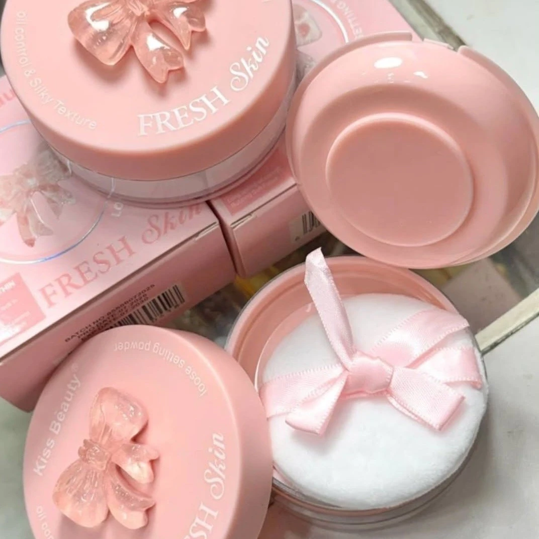 Duo Polvo Banana + Polvo Traslúcido Kiss Beauty 2