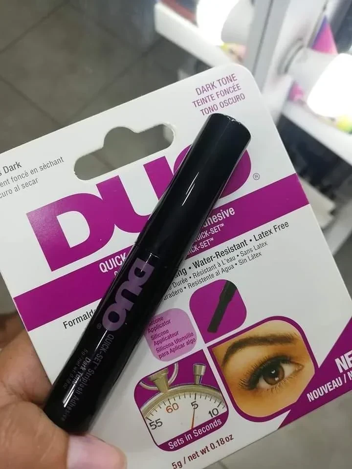 duo pegante para pestañas en tira secado rapido morado