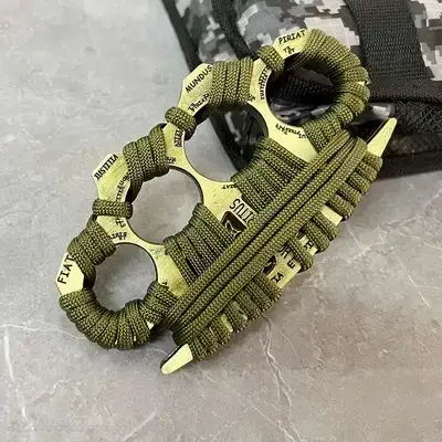MANOPLA CON CUERDA PARACORD