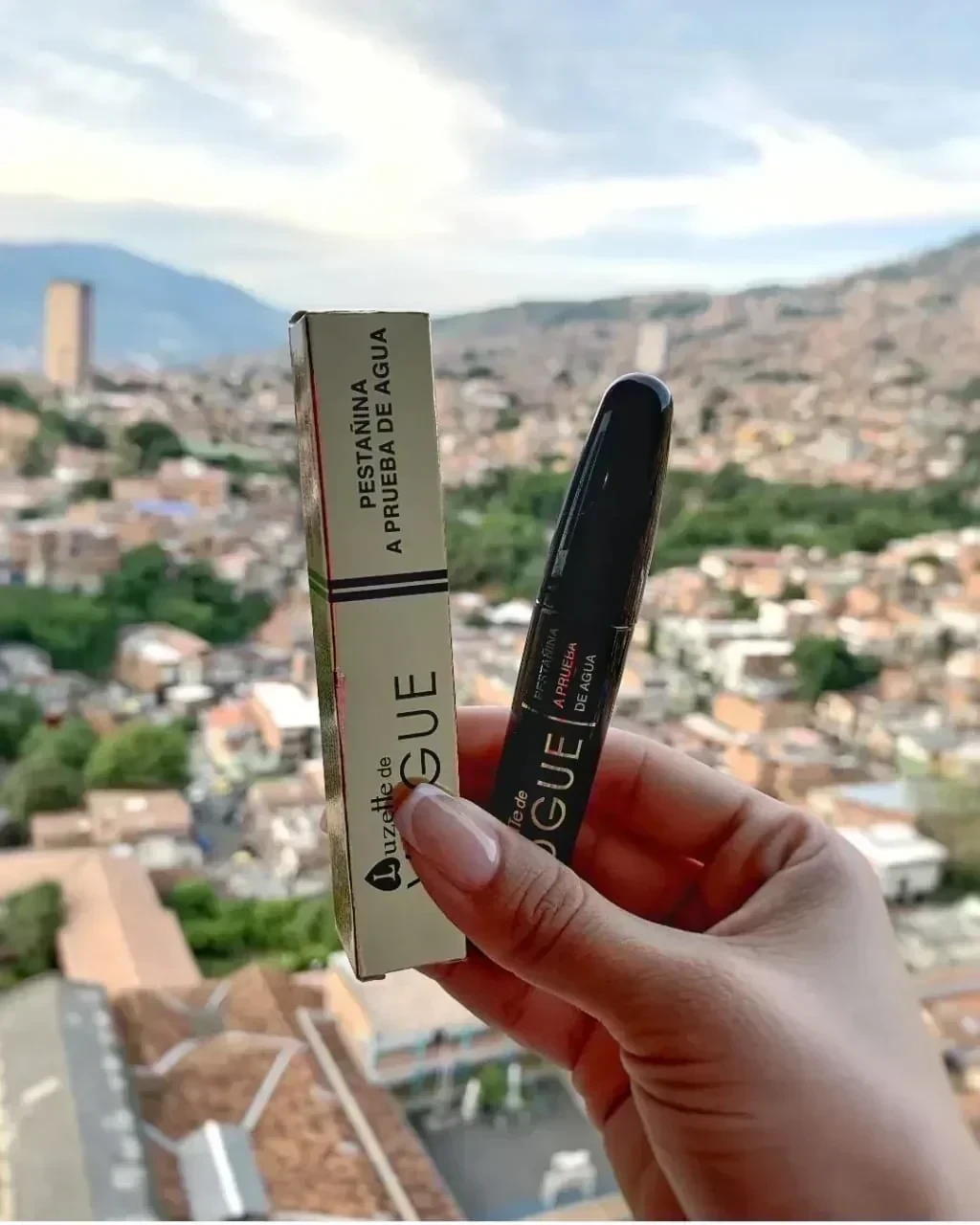 vogue pestañina luzette