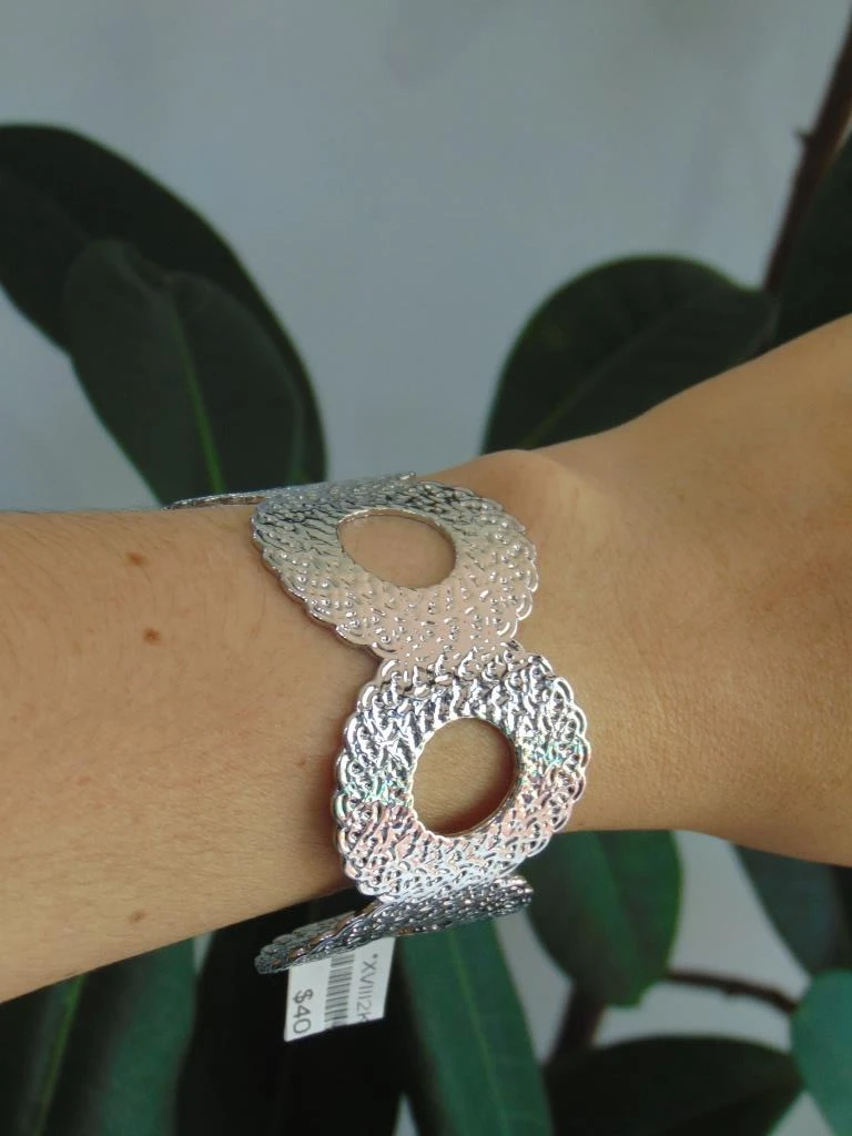 BRAZALETE ACERO PLATE MAXI CIRCULOS PLANOS TALLADOS  4