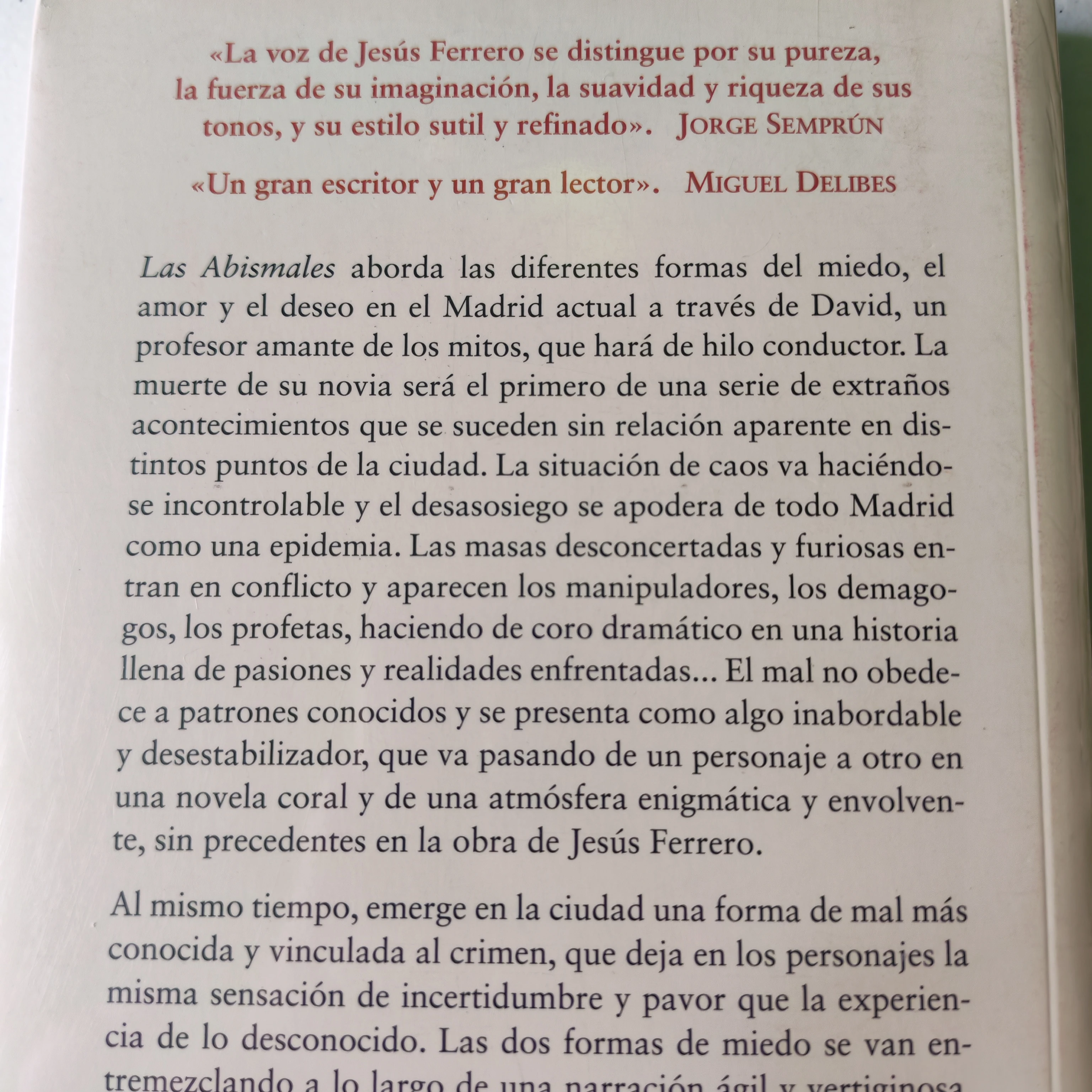 Las Abismal es Jesús Ferrero Nuevo  3