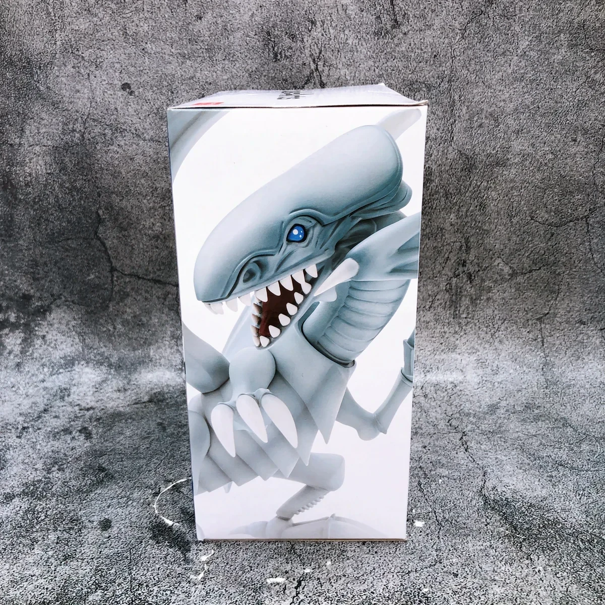 Dragon Blanco de Ojos Azules Equal Arts 3