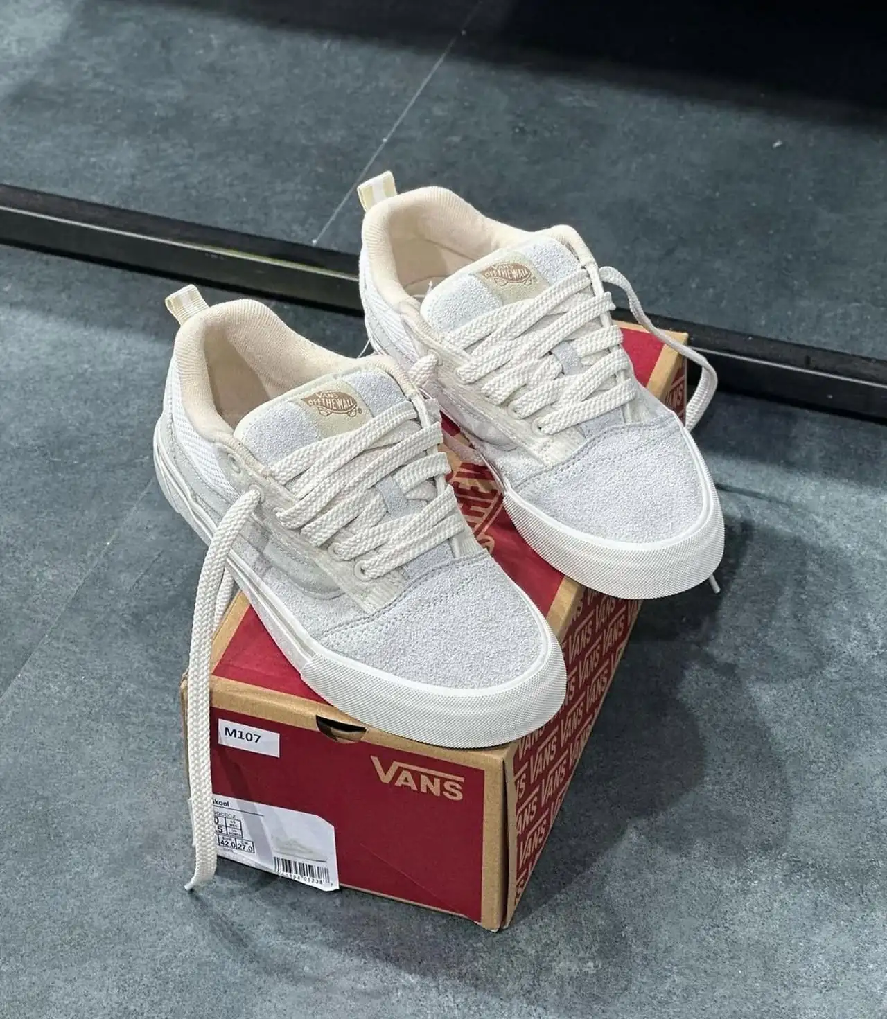 VANS KNU BEIGE 2