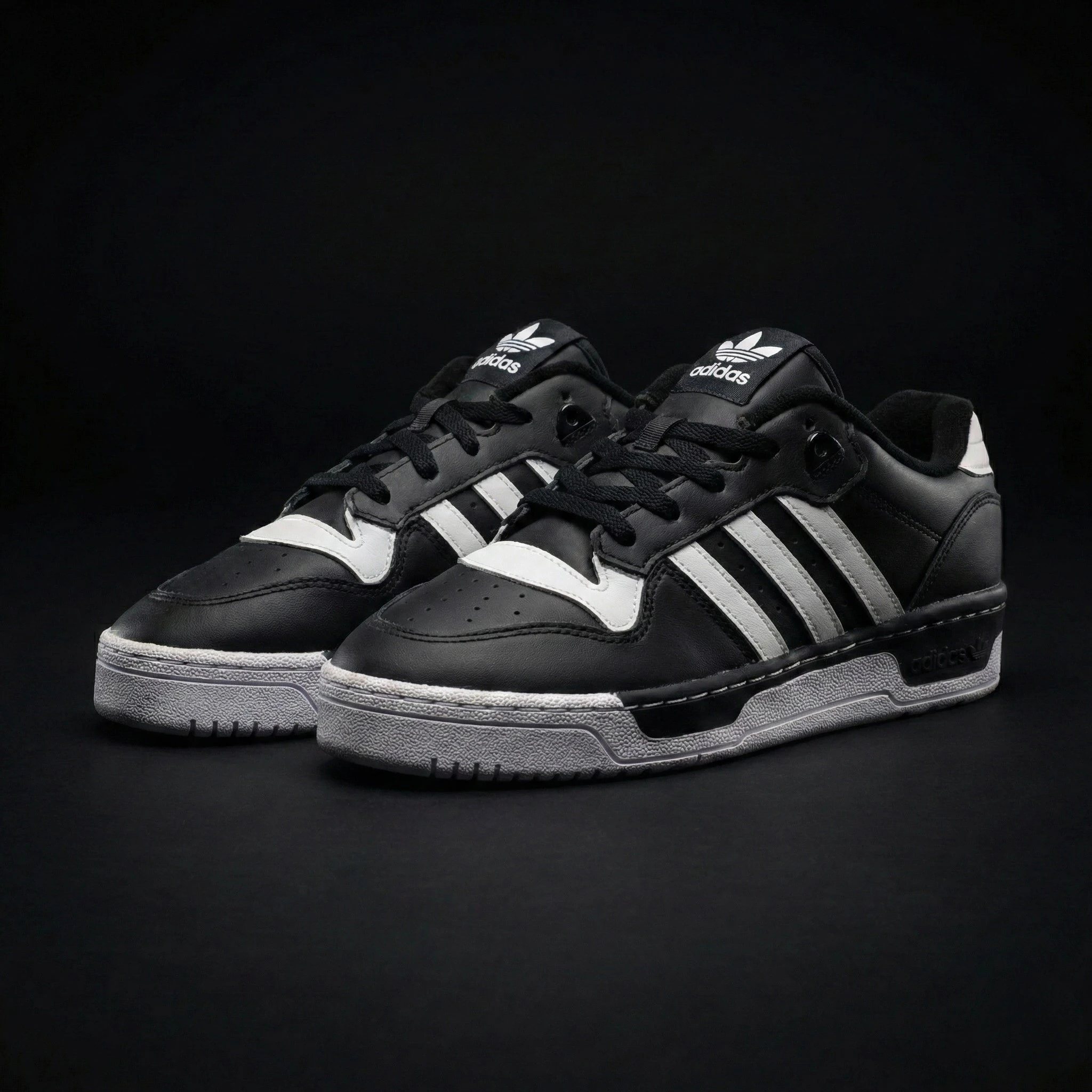 SNEAKER ADIDAS RIVALRY LOW DE HOMBRE