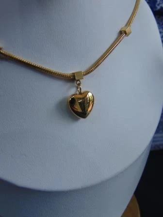 JUEGO ACERO DOR DIJE CORAZON GLOBO 3