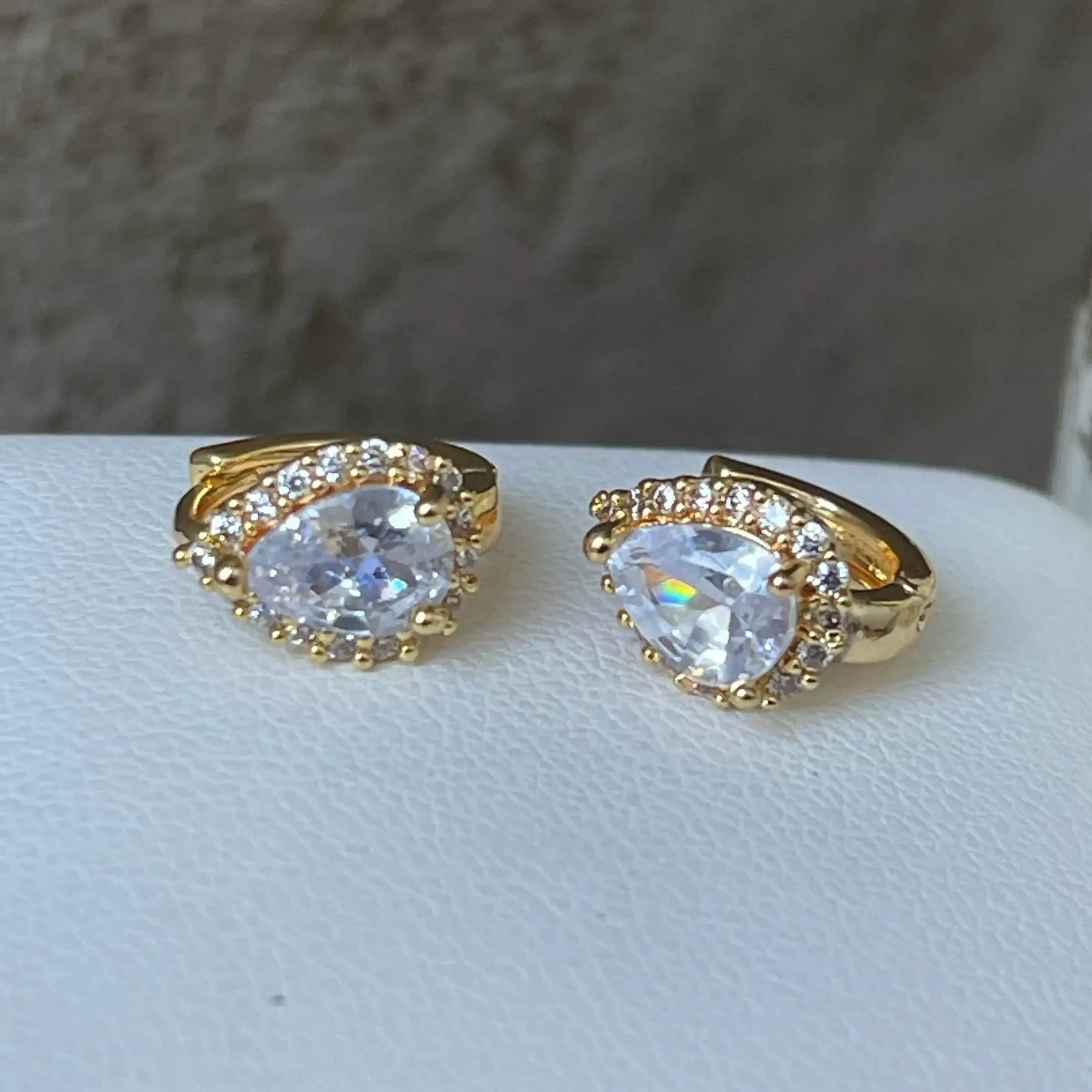 HOOPS PIEDRA BRILLANTE