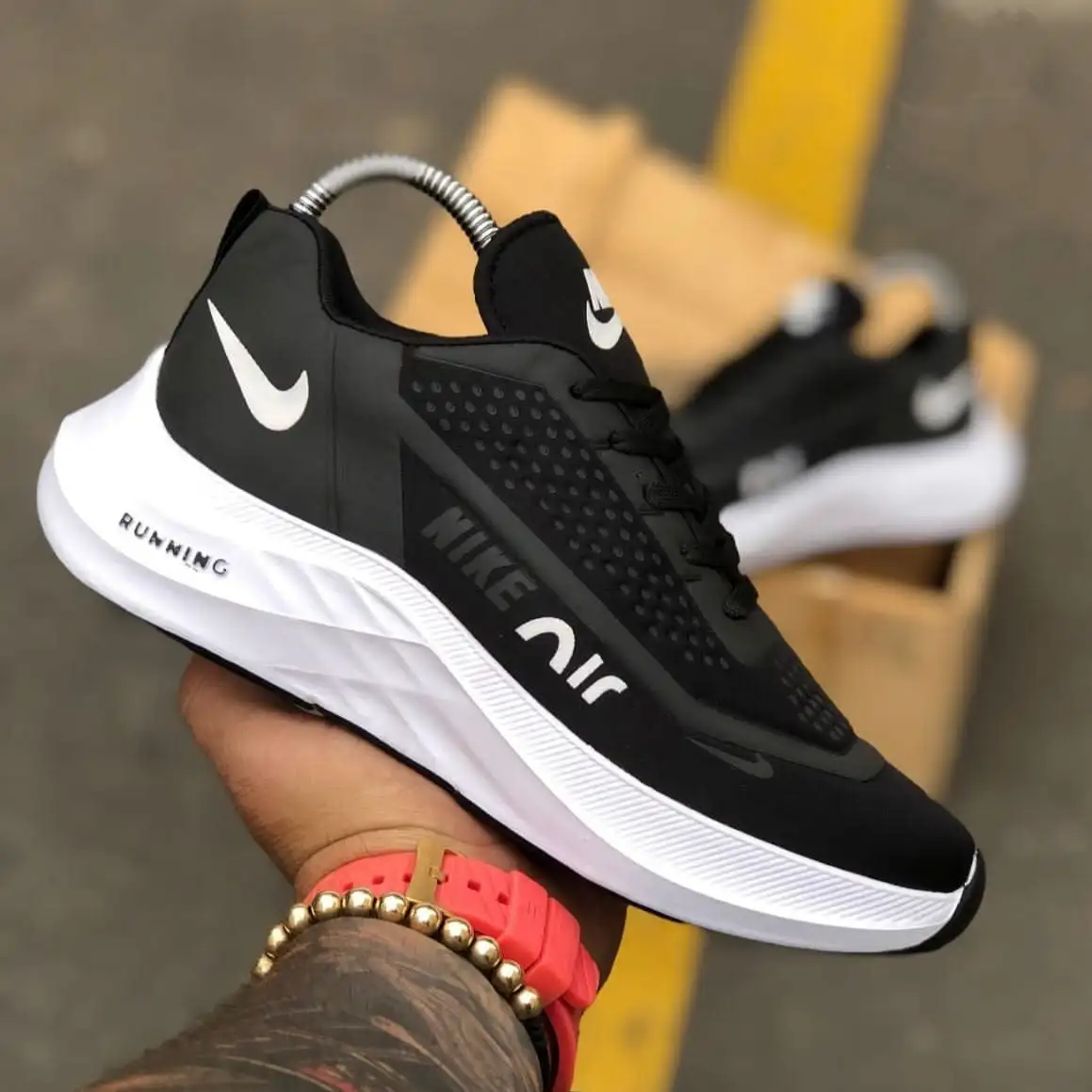 Tenis Nike Air Running Negri Blanco Caballero