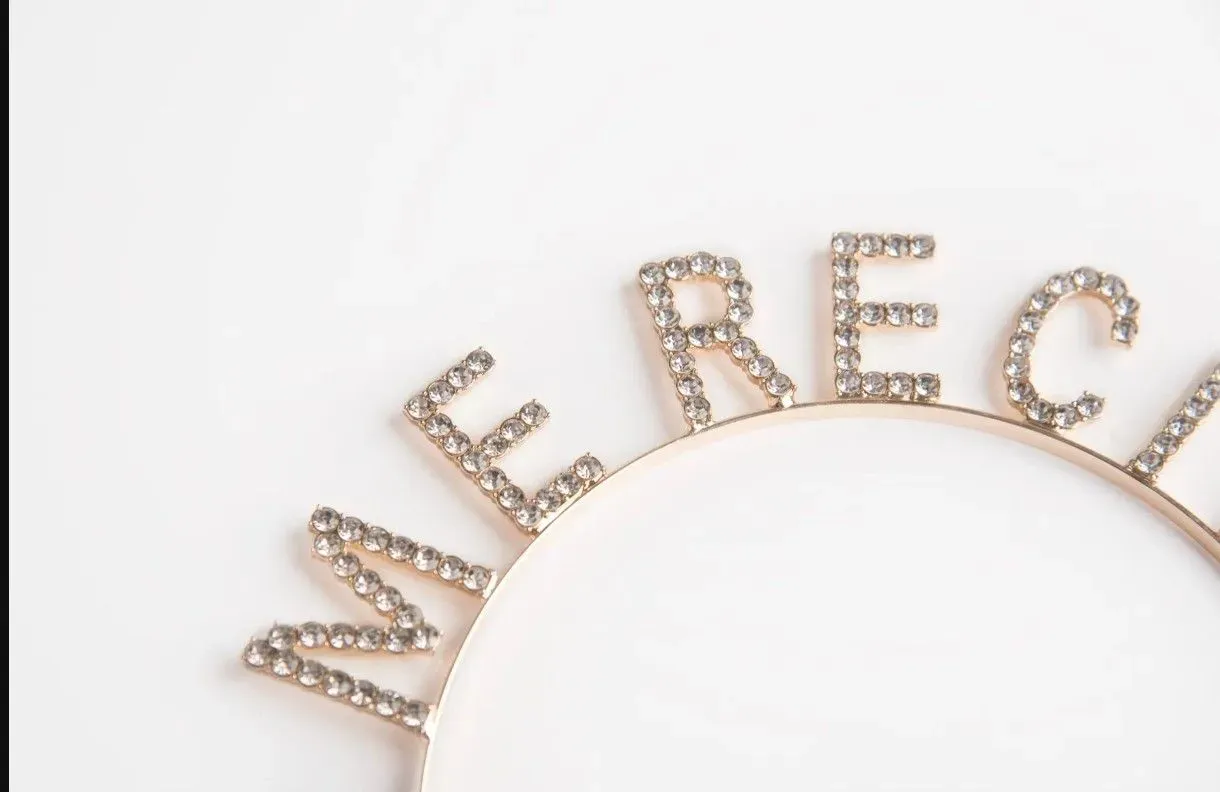 Vincha metal "Me recibi" con strass  4