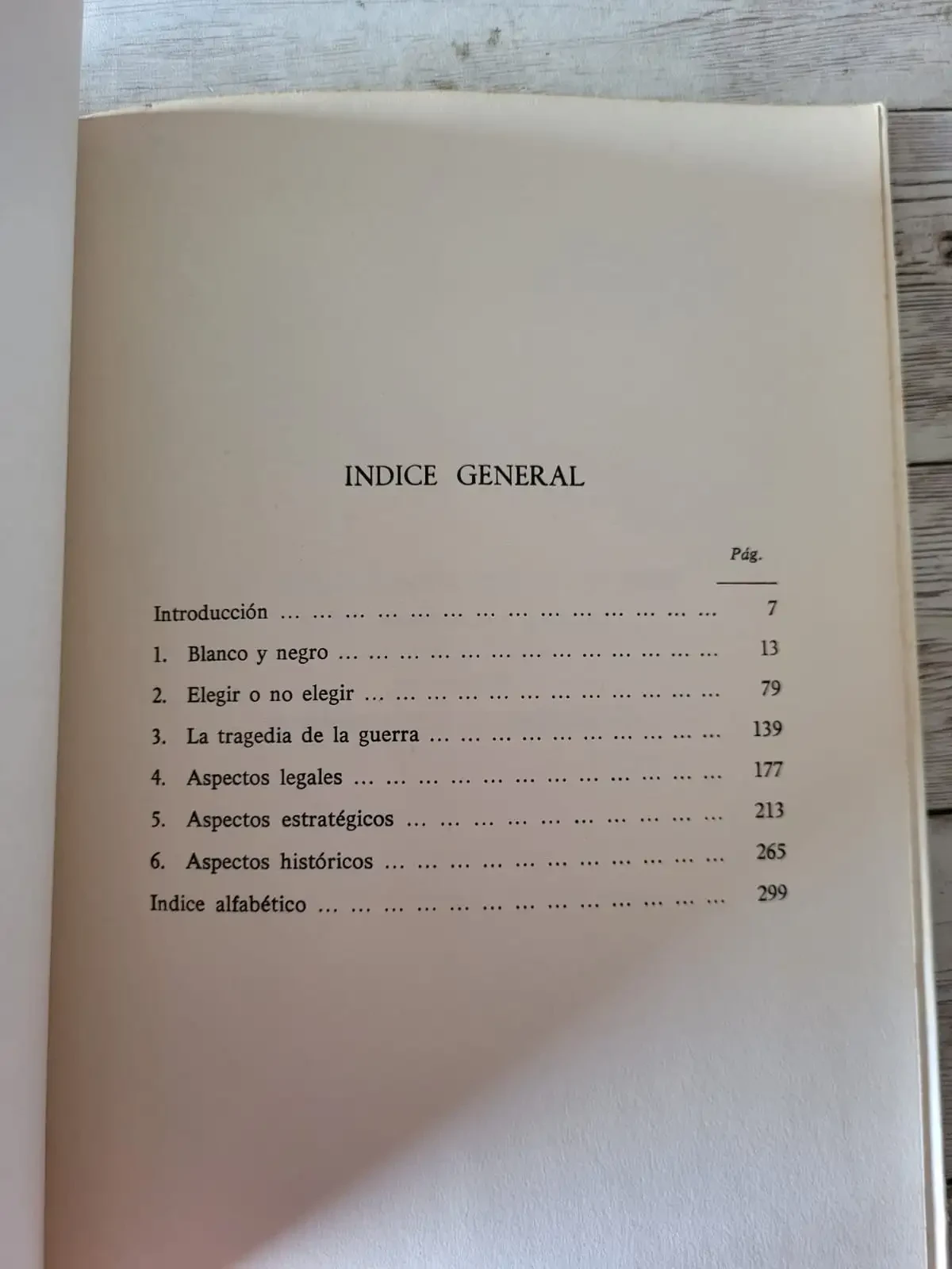 Los intelectuales ante El Vietnan / Cecil Woolf y John Bagguley / Guerra / Conflicto 4