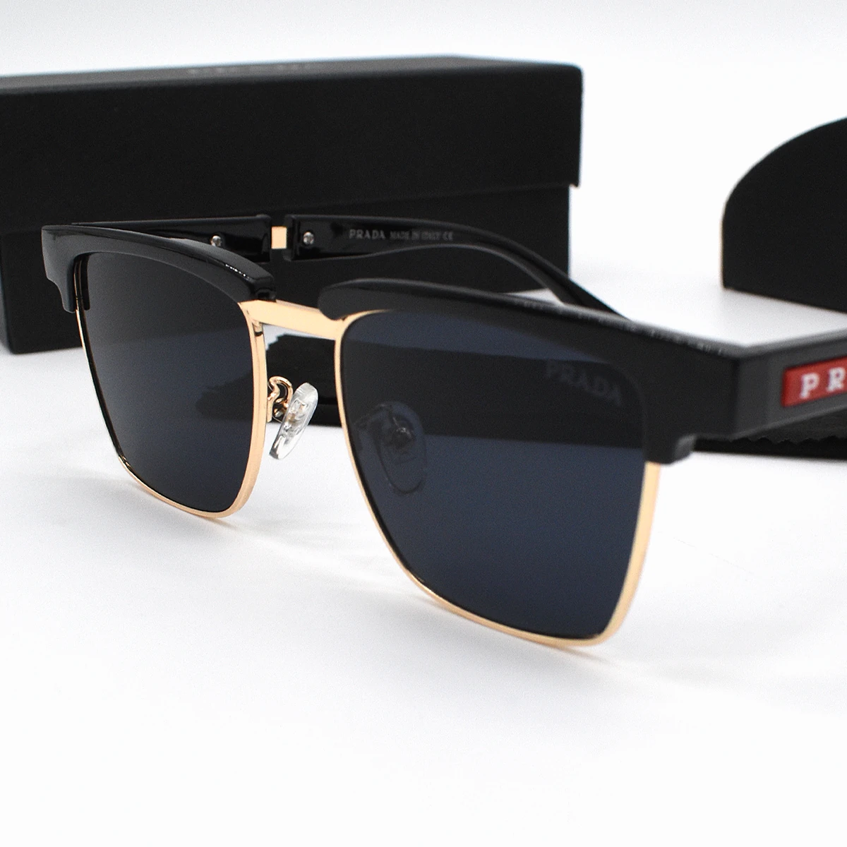 Lentes de Sol Prada 7