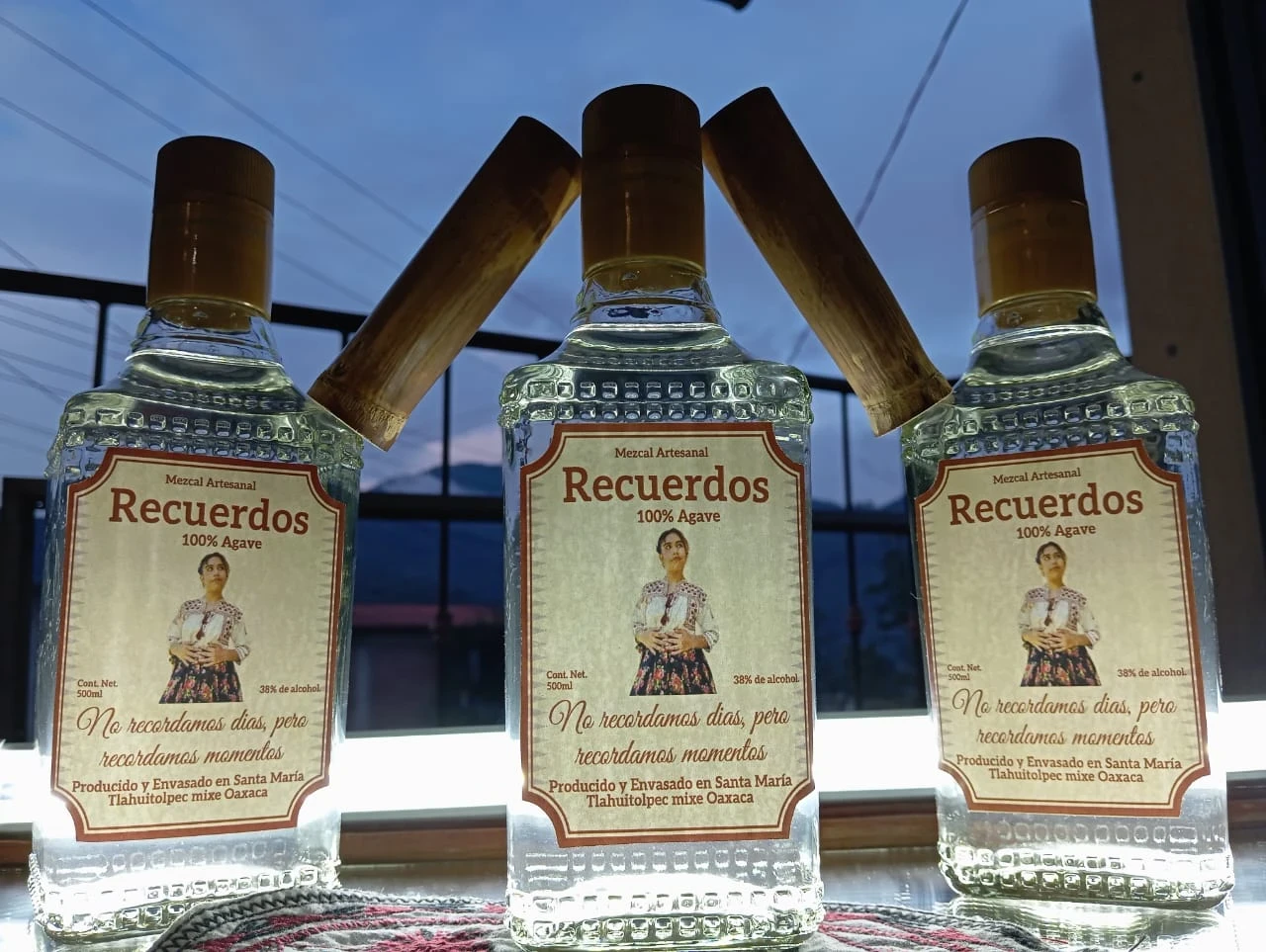 mezcal "RECUERDOS" 2