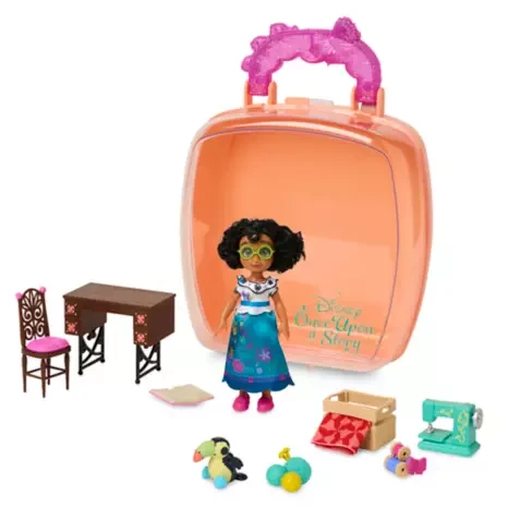 Mini juego de muñecas Mirabel Disney Once Upon a Story 3