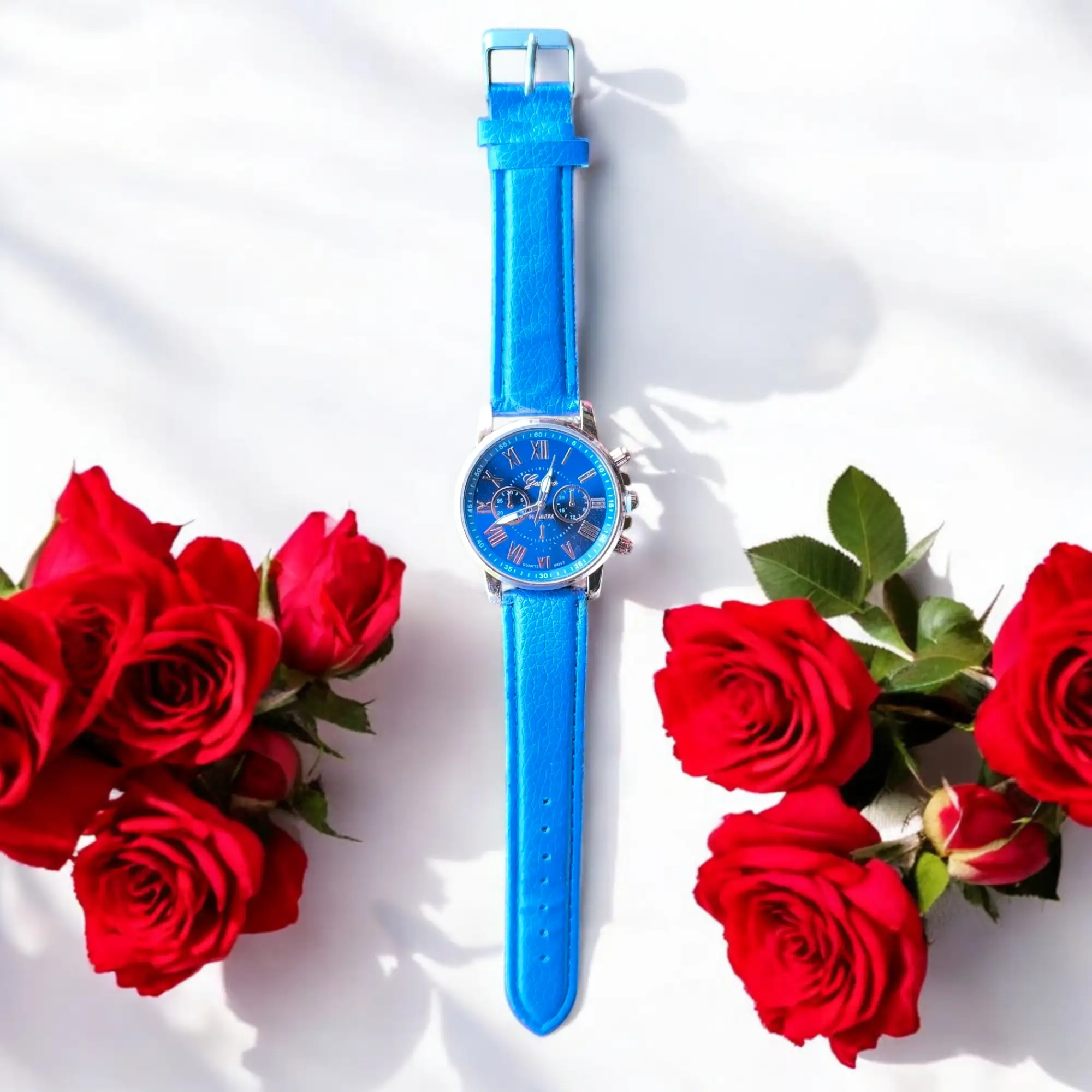 Reloj redondo azul 3