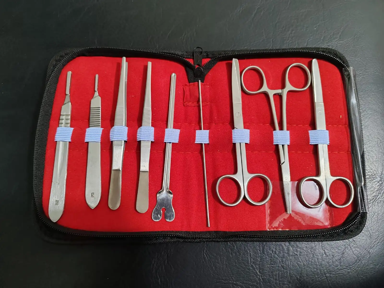 Estuche disección 9 piezas