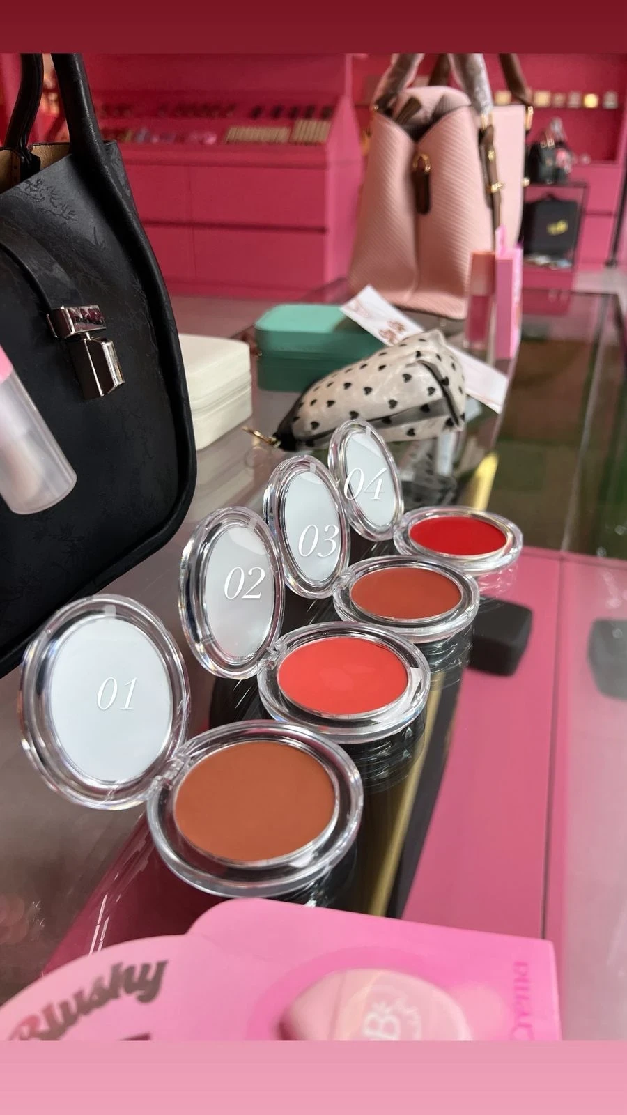 Bloom Blushy Cream  2
