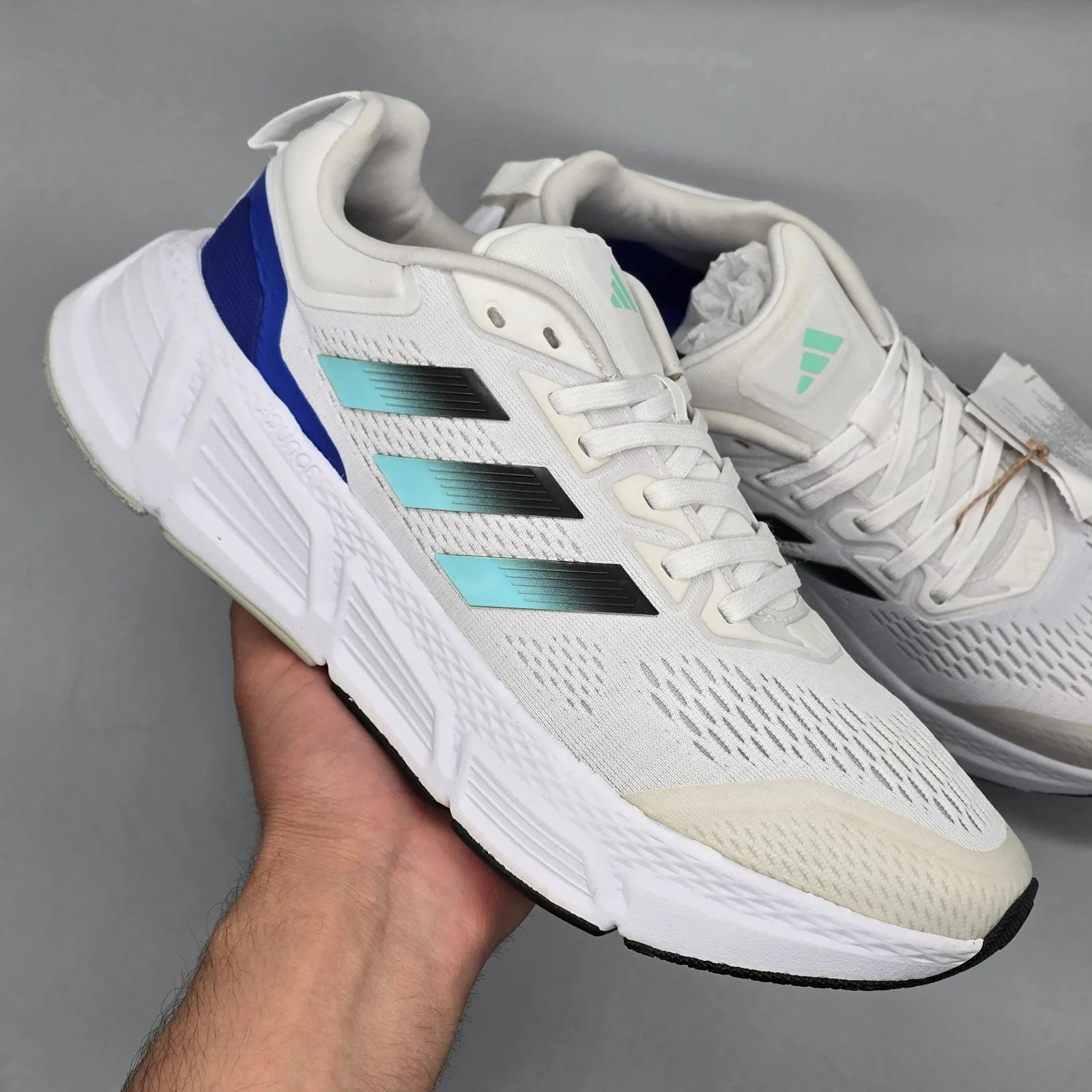ADIDAS QUESTAR 6