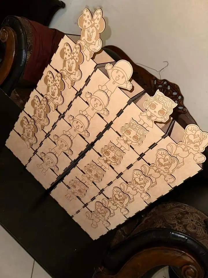 Caja para fiestas regalo sin tapa con diseño  4