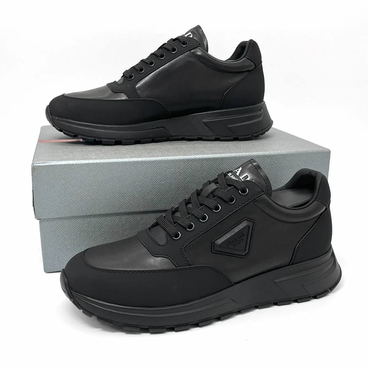 Tenis Prada 4