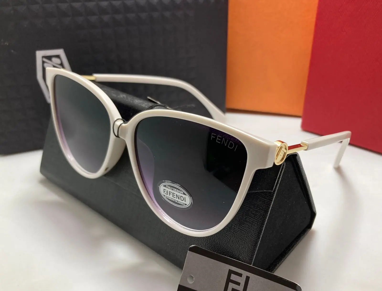 GAFAS FENDI AA 5
