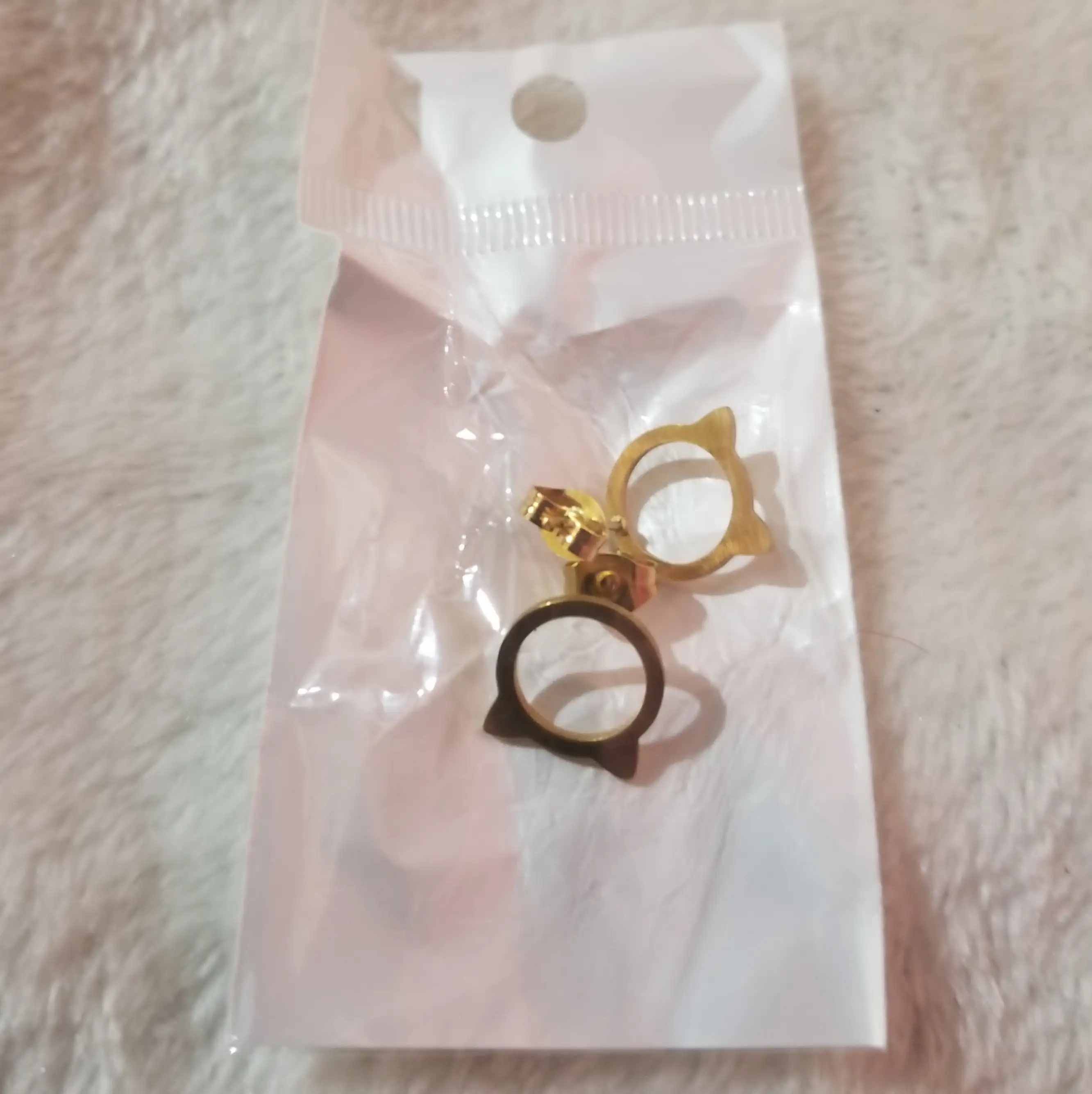 Arete Gatito 2