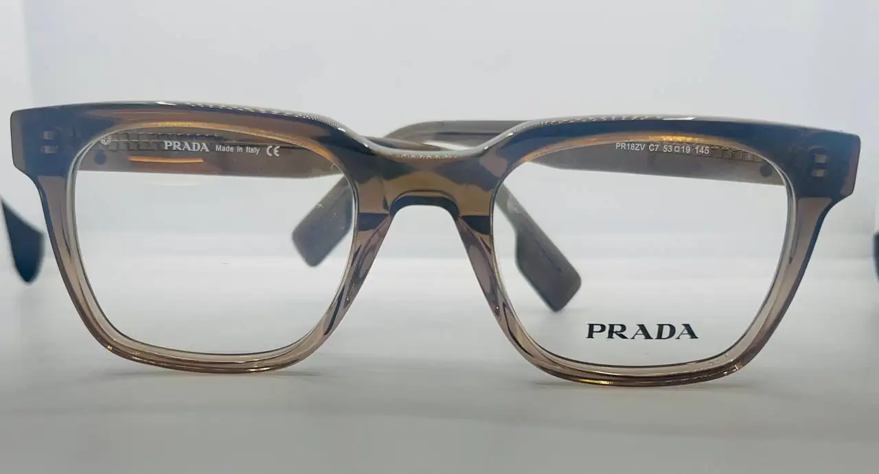 prada  2