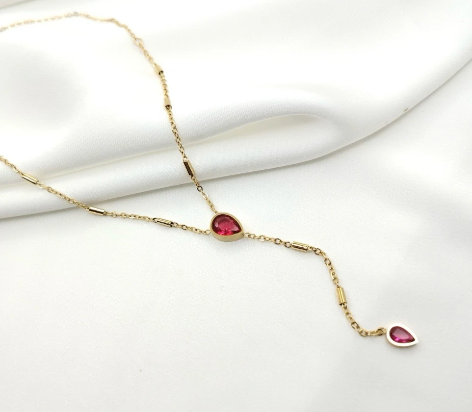 Collar "Gota Rubí"