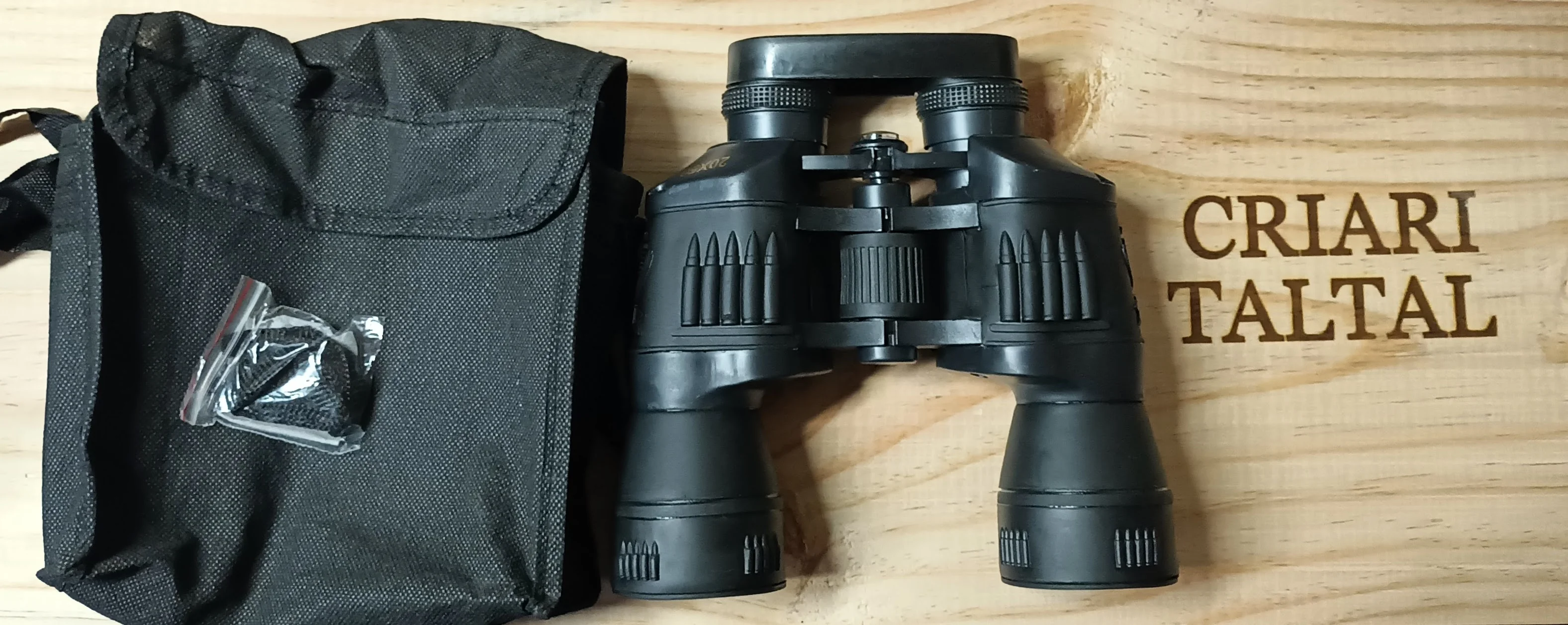 BINOCULAR