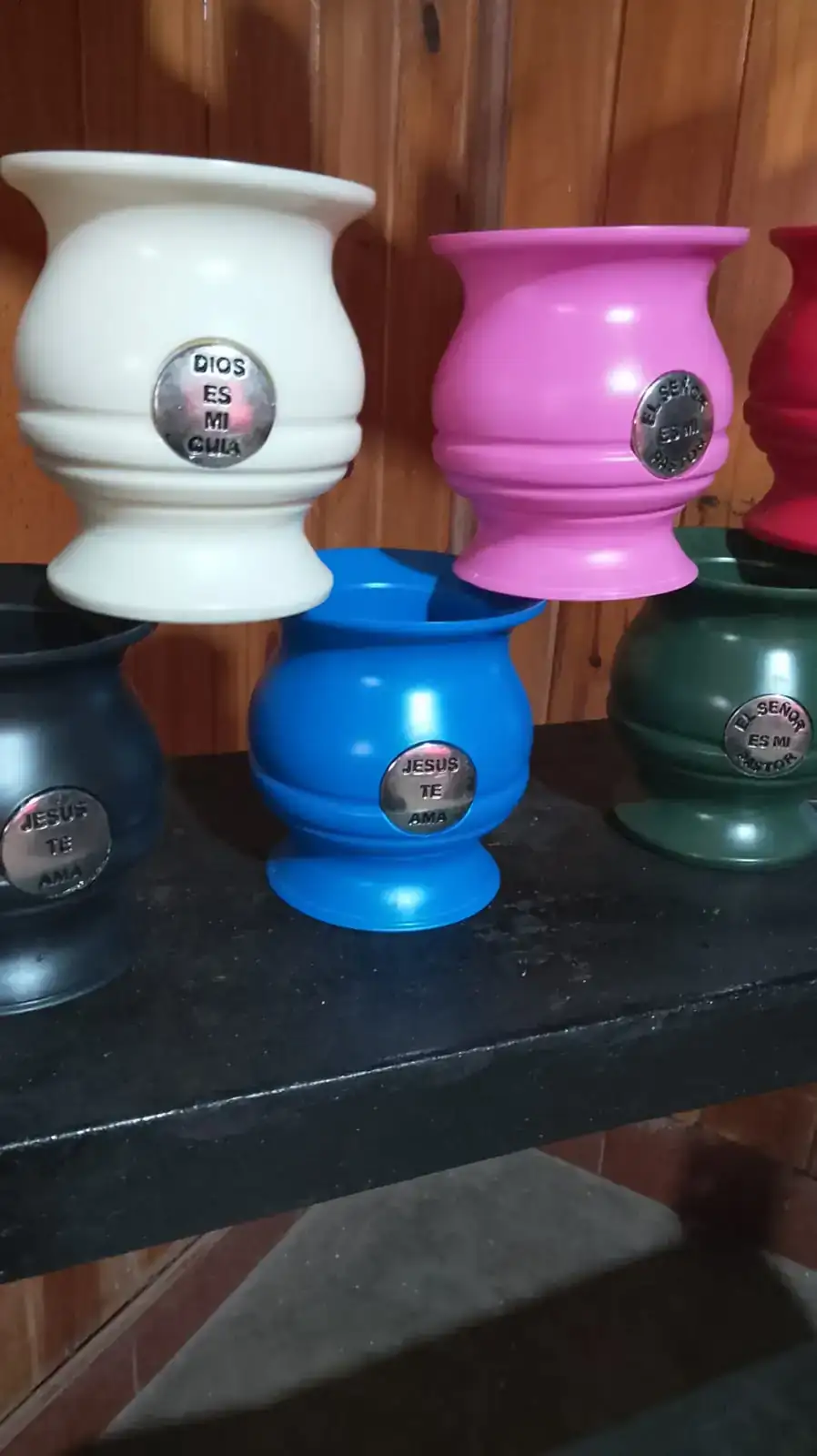 Mates plasticos