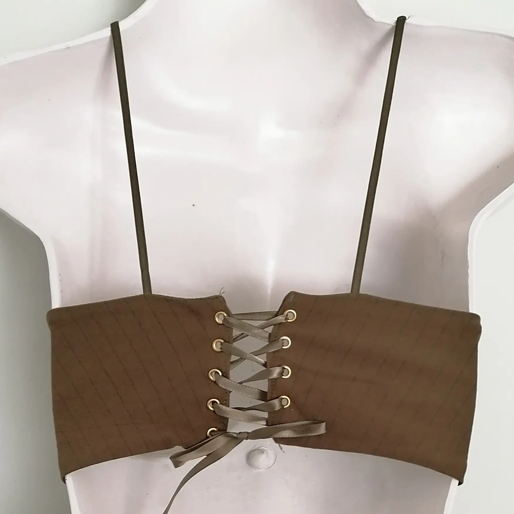 Top Casual Olivo 3