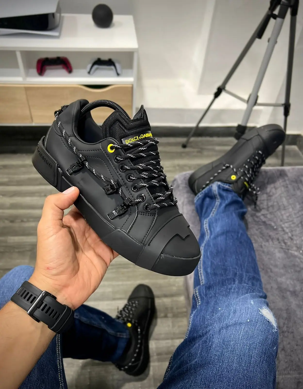 DOLCE GABANA AAA 4