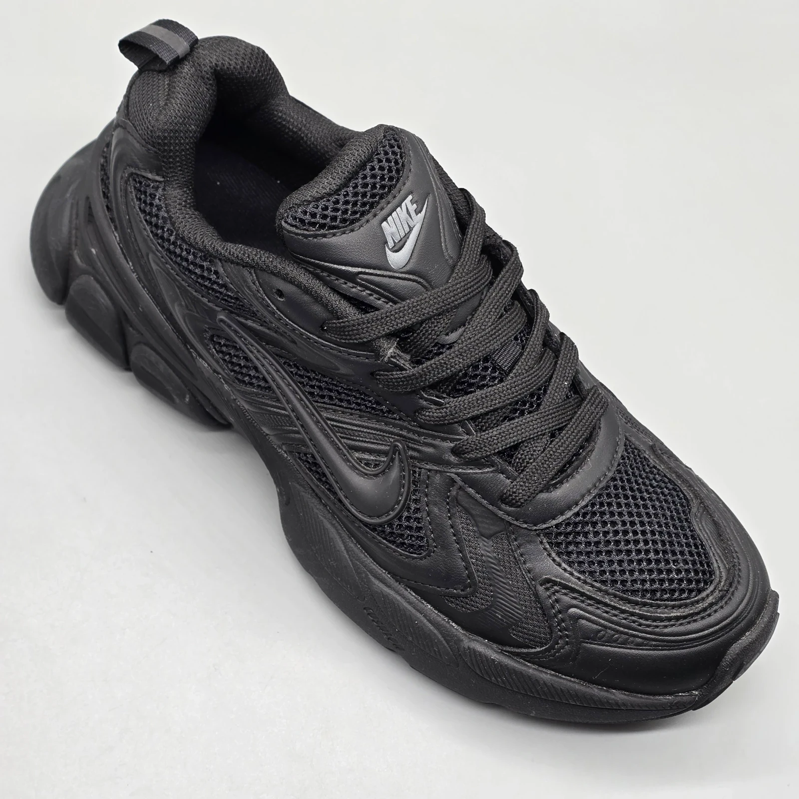 NIKE INITIATOR (RÉPLICA 1.1) 3