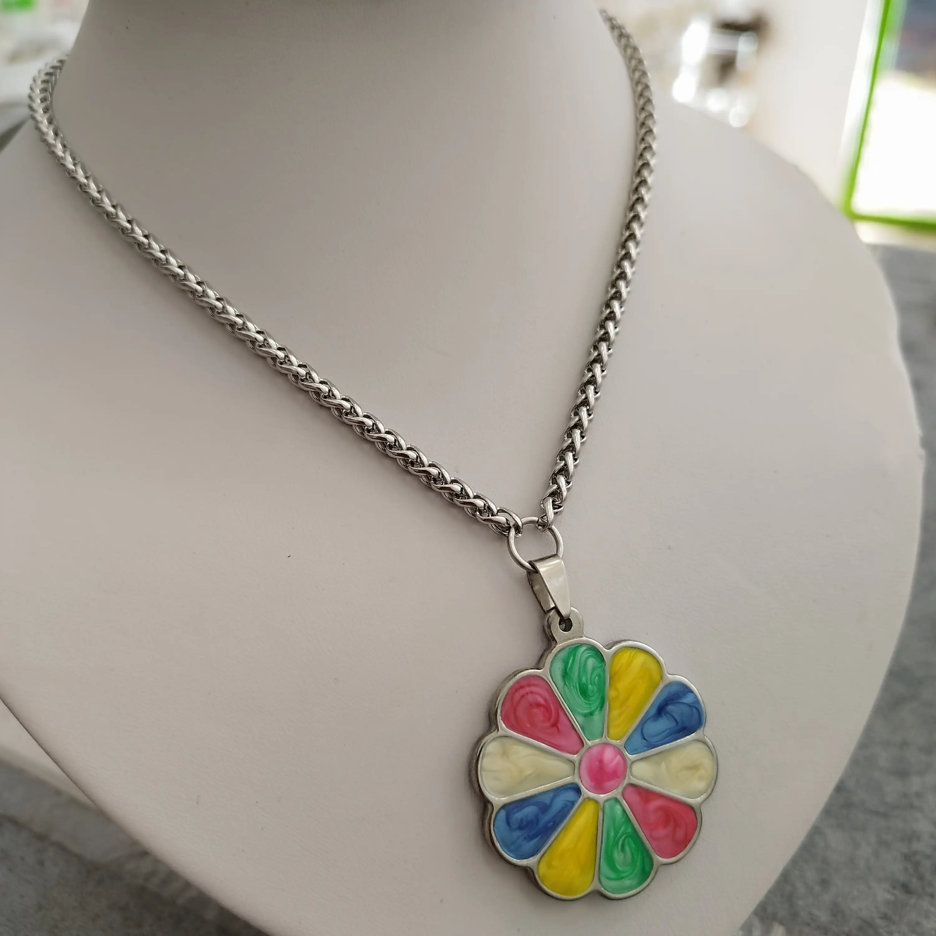Collar primavera