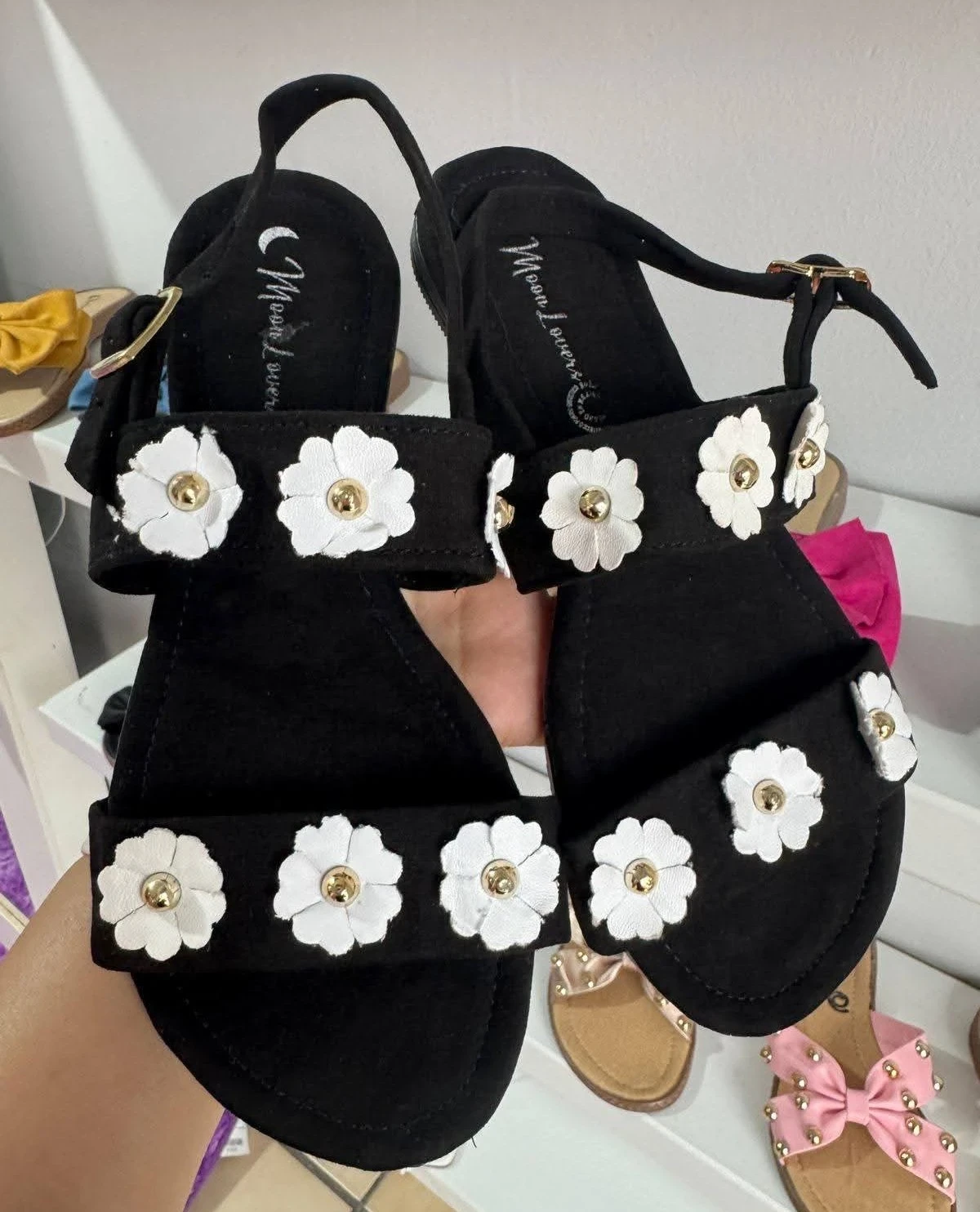 Mod.1041 Sandalia Dama económica Negro/flor blanca