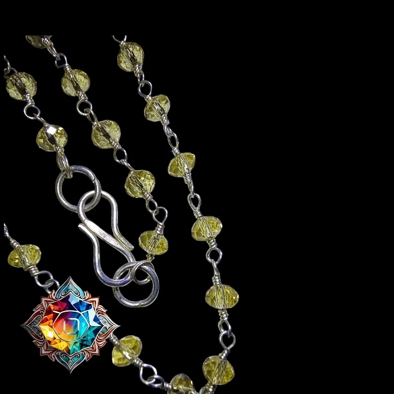 Bello collar de cristal facetado amarillo 6
