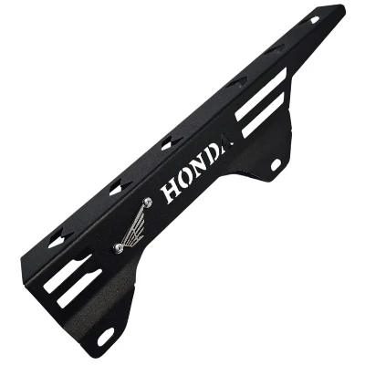 AC XR 150 L / AC XRE 190 / AC XR 190 L protector de cadena acero negro logo 3d cromado ML