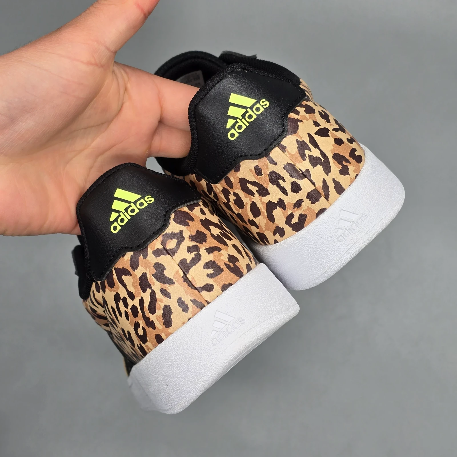 Adidas Breaknet 2.0 (Original) 8