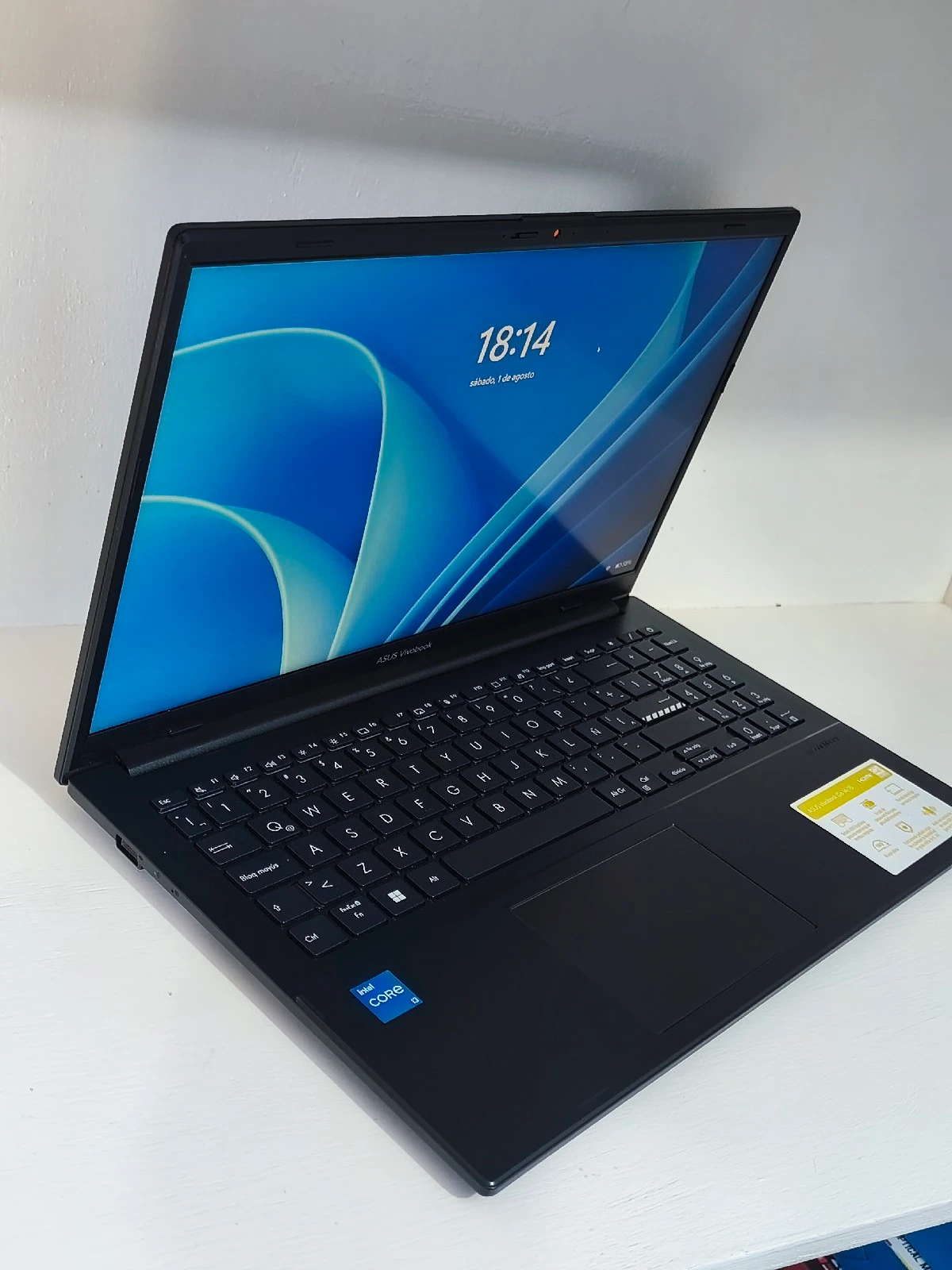 Asus Core i3 Gen 12 ultra Rapido 8/256 gb  4