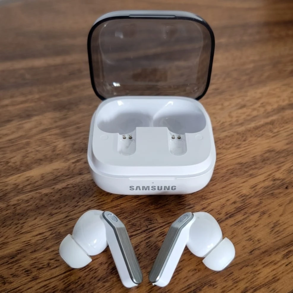 Audífonos Galaxy Buds4 Pro 4