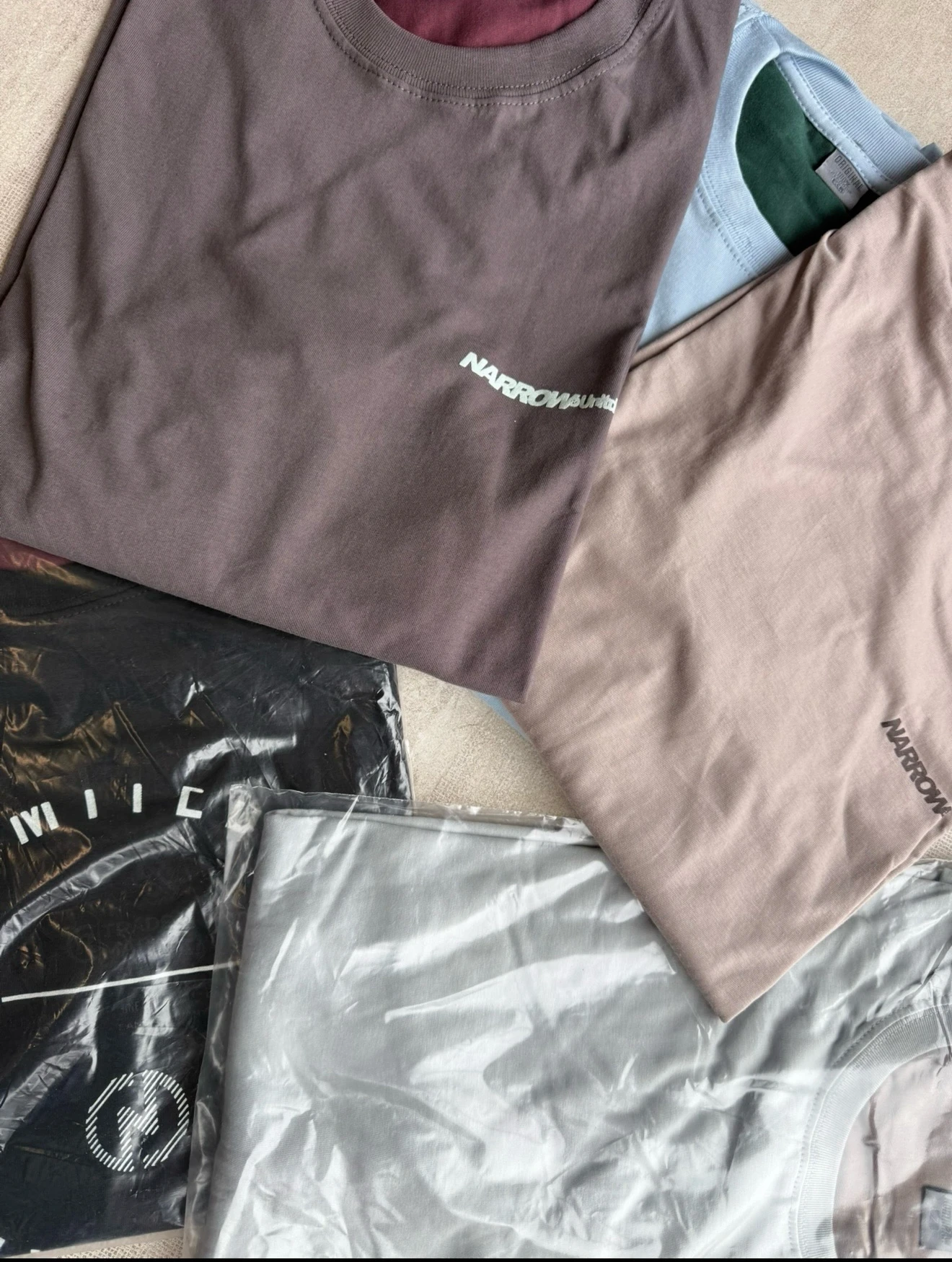 CAMISETAS MANG LARGAS INCLUSIVAS