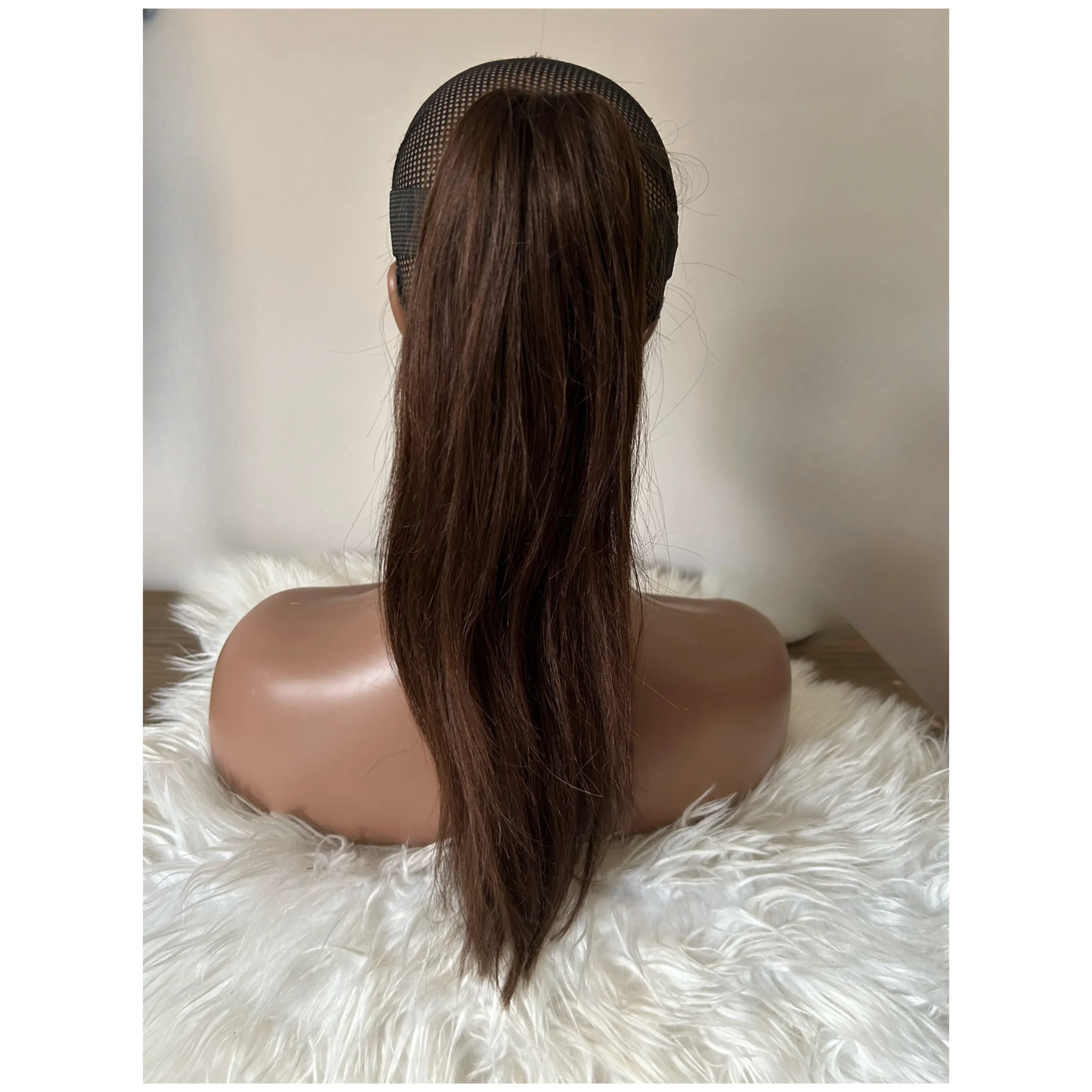 Cola de 14” cabello Humano con gancho chocolate  2