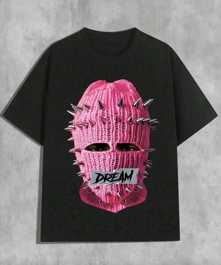 Camiseta Preta com Design