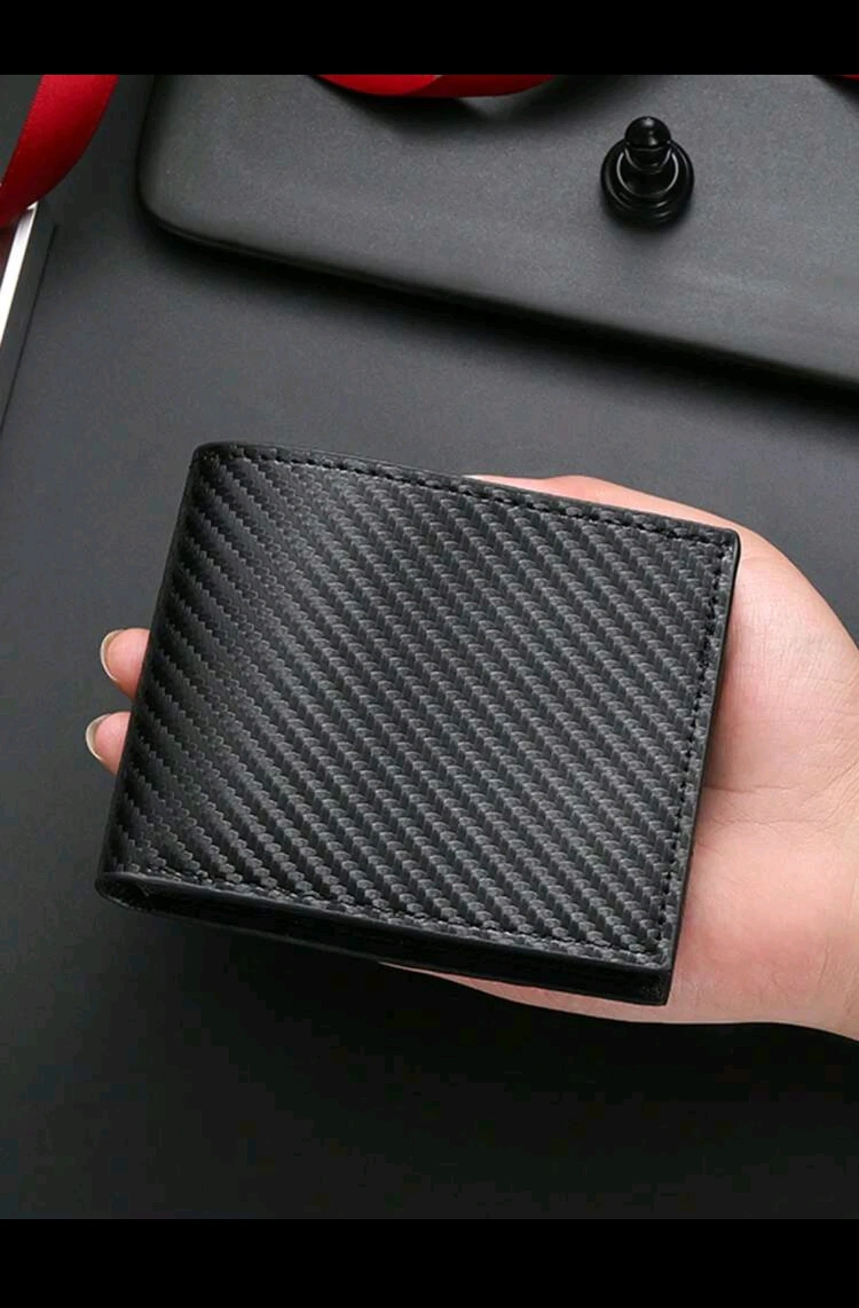 Billetera Minimalista de Poliuretano Premium con Estilo Fibra de Carbono 2