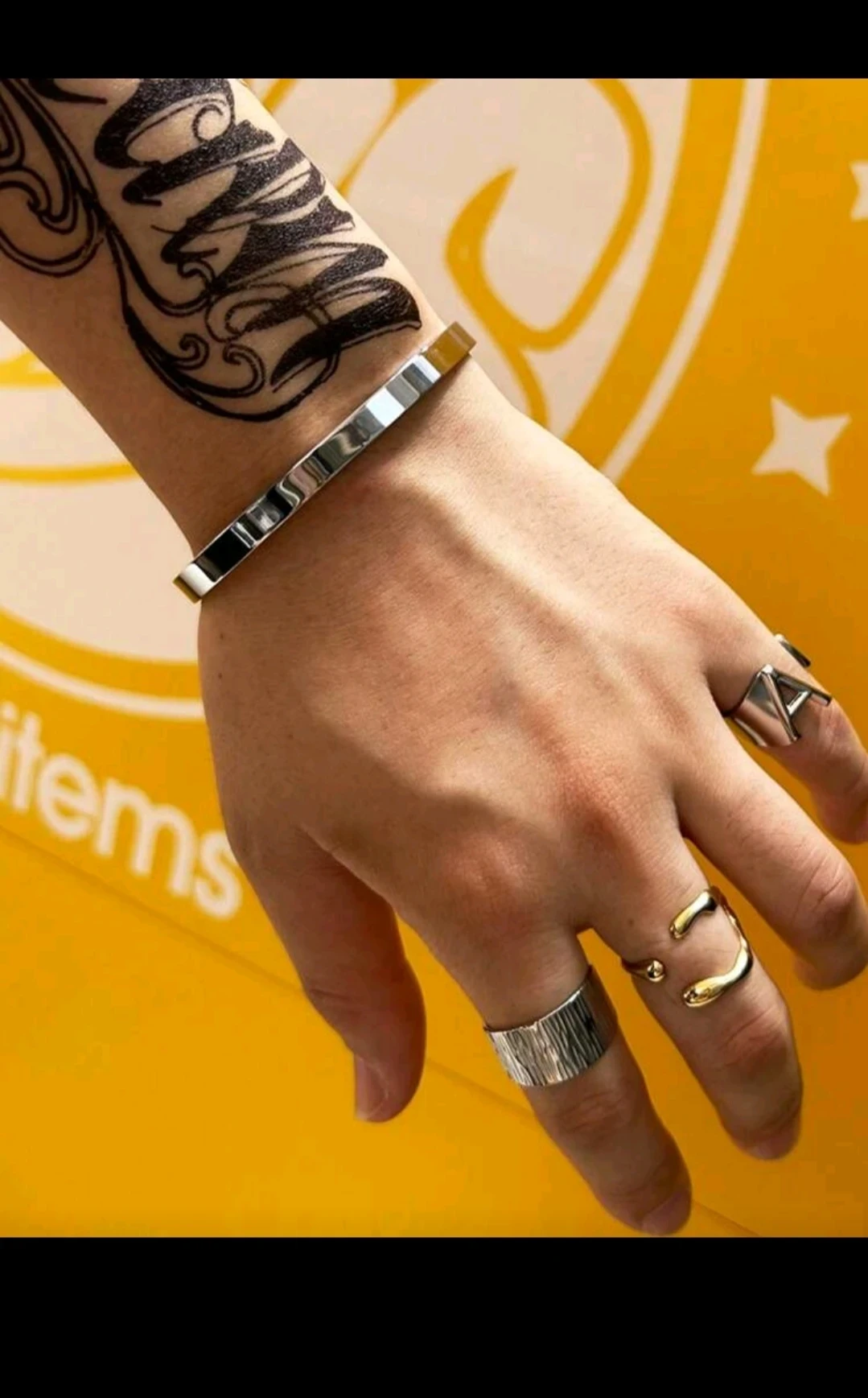 Brazalete tipo C 2