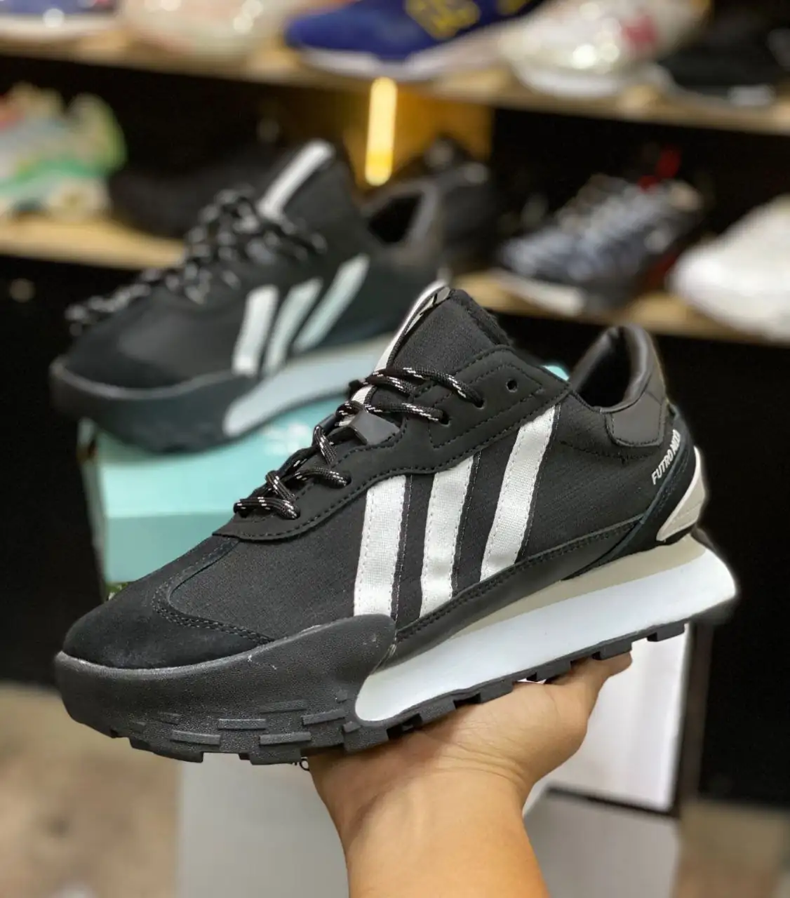 ADIDAS FUTRO 🙋♂️CABALLERO